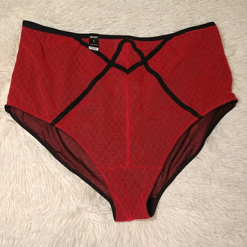 NWT Torrid Size 3 Strappy High Waist Mesh Panty